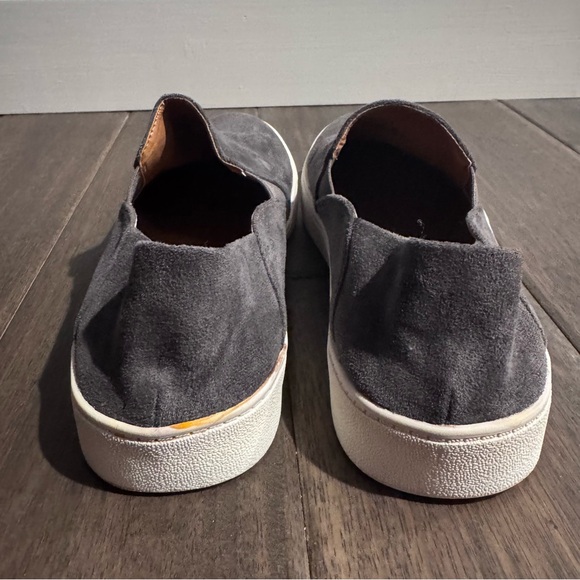 Steve Madden Fayna Dark Gray Slip On Fashion Sneakers 8 - Picture 3 of 6